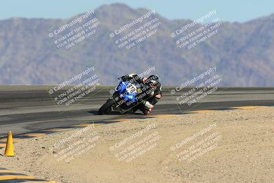 media/Nov-16-2024-CVMA (Sat) [[0e4bb1f32f]]/Race 8-Supersport Middleweight/